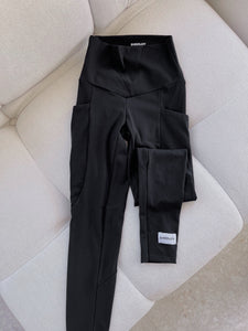 Black Yoga Pants With Pockets