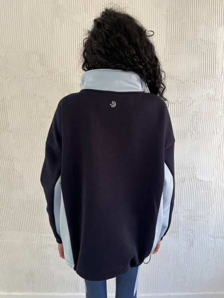 Half Zip Navy/ Sky Blue Details Sweatshirt